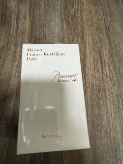 Baccarat perfume