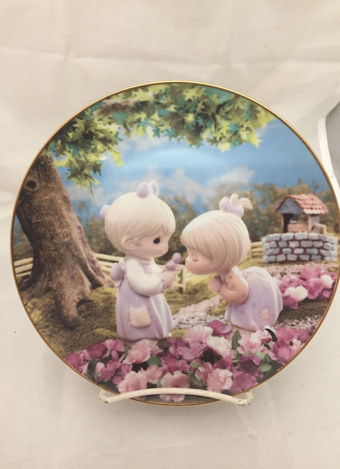 Precious Moments Collection ‘Good Friends Are Forever’ Plate