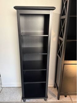 Black shelf bookshelf