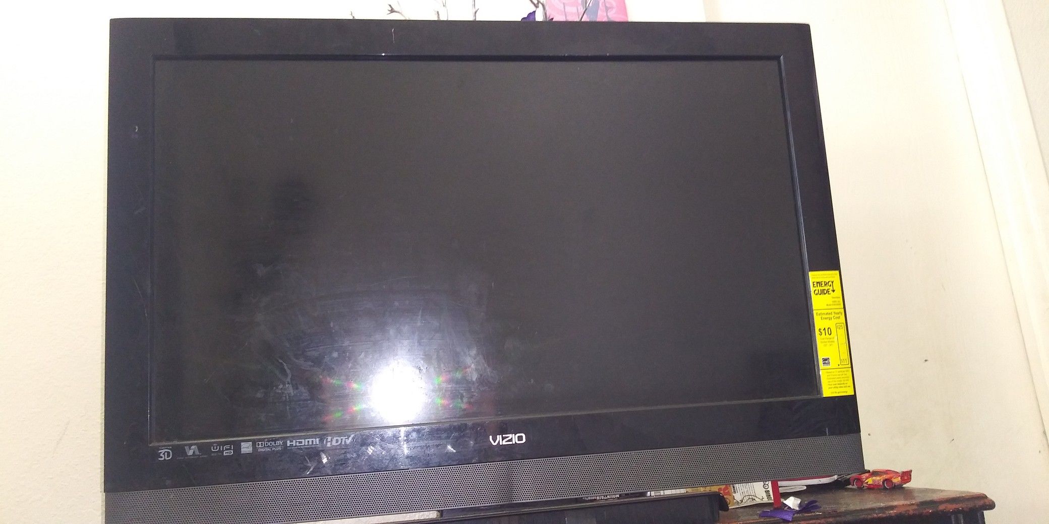 Tv vizio .smart tv 32" no control remoto..everithing work good..good conditions..$50