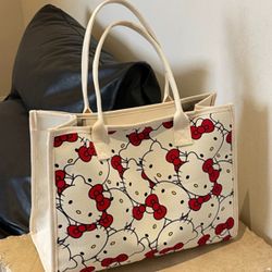 Hello Kitty bag