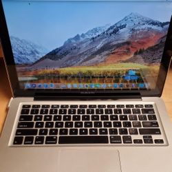 MacBook Pro 13" / EXTRAS!!