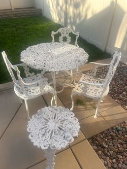 Cute 5- piece metal patio set