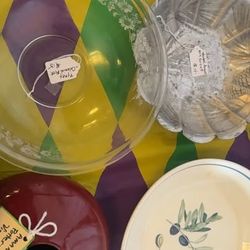 Pyrex Colonial Mist Bowl