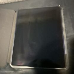 iPad Air 13 Inch With M3 Chip And Carey Case 