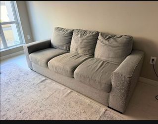 Comfy gray 3seat sectional