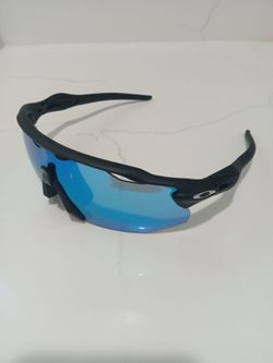 Oakley sunglasses