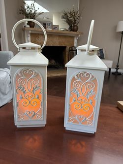 Lighted Candle Lanterns