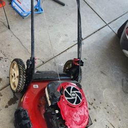 Toro Self-propelled Lawnmower Lawn Mower $100