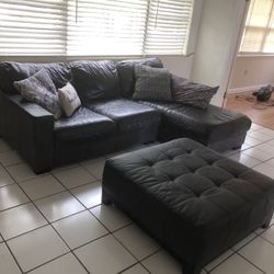 Havertys Sectional Leather Couch