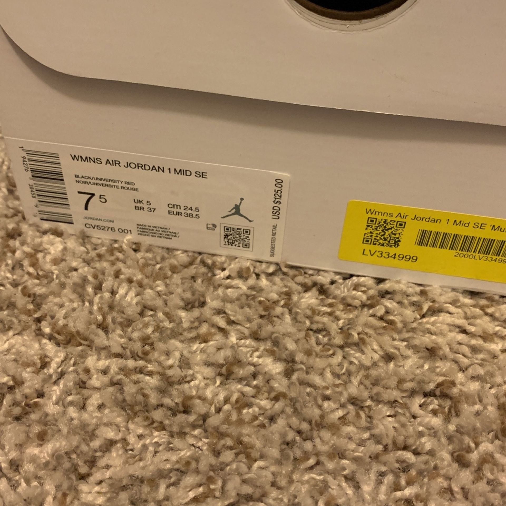 Jordan 1 Mid