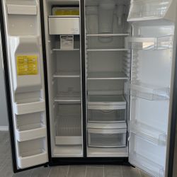 Refrigerator GE 