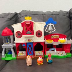 Playskool Farm house / barn