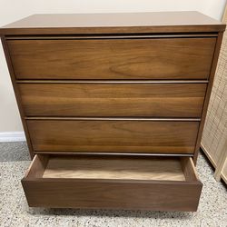 MCM Chest Dresser 38”Hx 36W 🚚 extra. Dovetail Drawer Construction