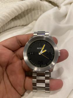 Nixon Watch