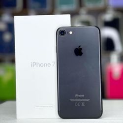 Apple IPhone 7  Unlocked, FREE Smartwach/ Headphones. Pay $1 Today Rest in payments. NO CREDIT NEEDED FINANCING