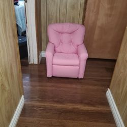 Kid's Traditional Recliner Chair