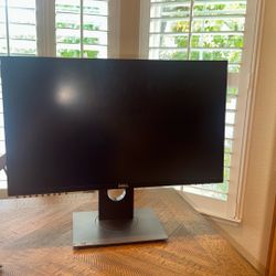 2019 Dell 27 Gaming S Series Monitor: 27" 2560 x 1440 QHD Resolution, 144Hz Refresh Rate, 1 ms Response Time, NVIDIA G-SYNC, DisplayPort, HDMI Standar
