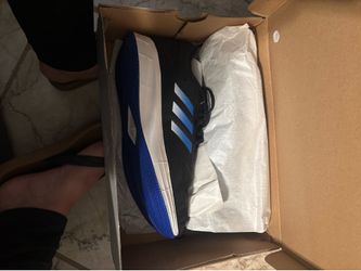 Shoes men’s 13