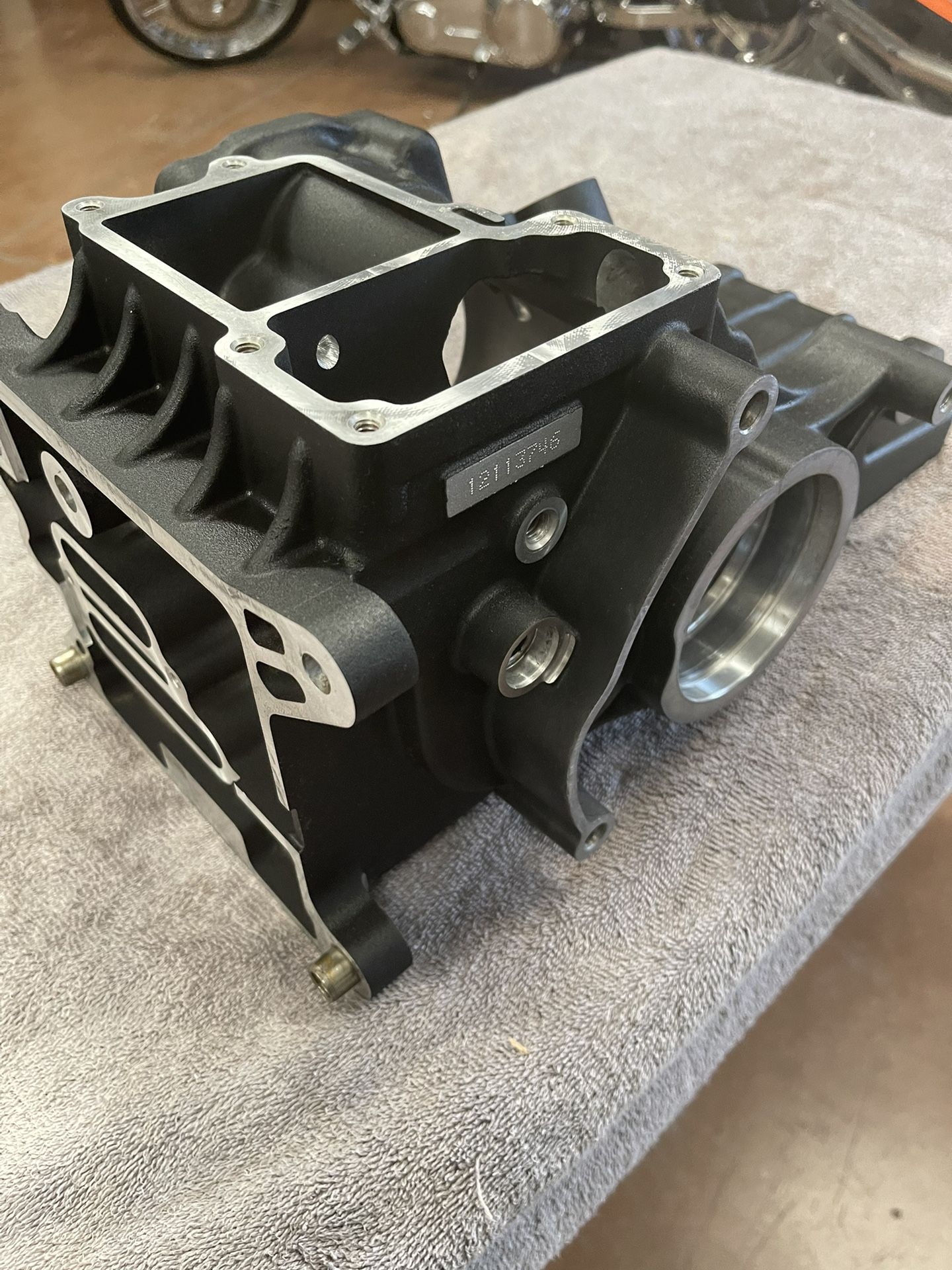 Harley-Davidson 2007-2016 Touring Twin Cam 6 Speed Transmission Case 33285-07B