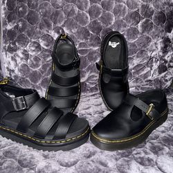 Dr martens women  both $150 size 7