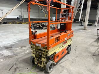 JLG scissor lift 1930ES