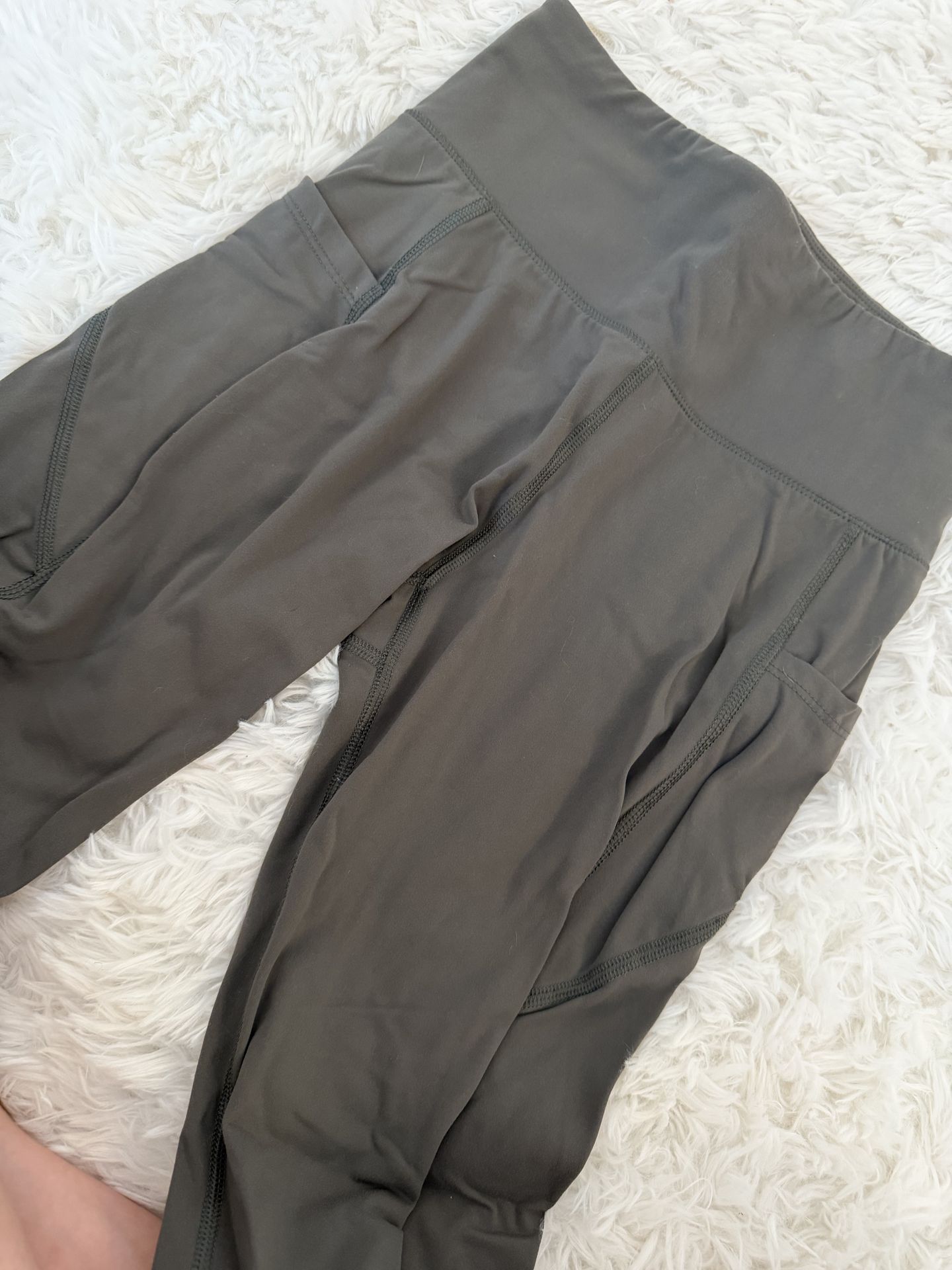 Green Aeropostale leggings