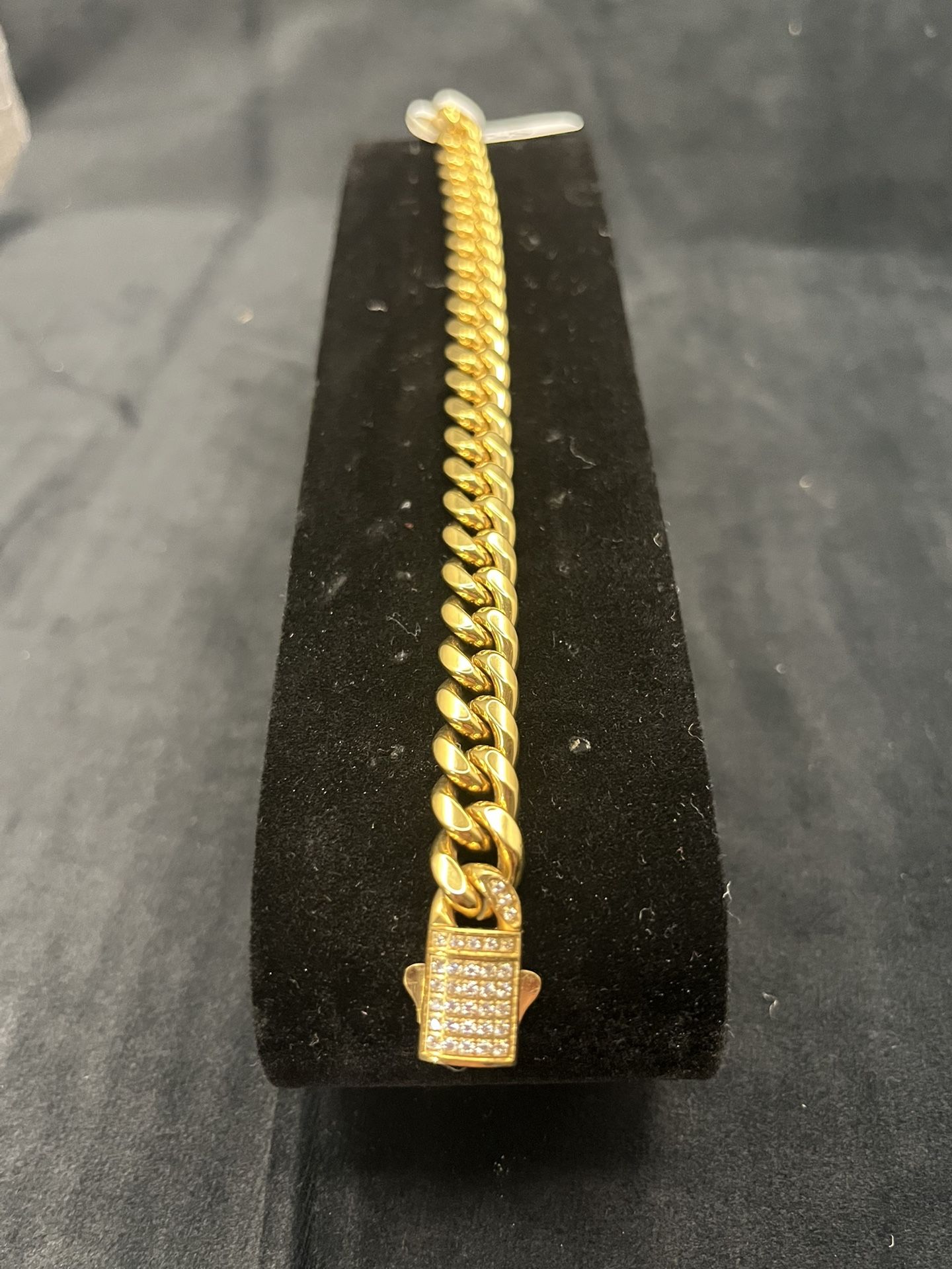 Cuban Bracelet with Box Clasp 