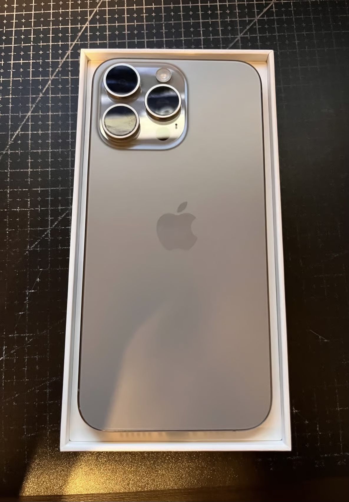 Unlocked Apple iPhone 15 Pro Max 256GB Capacity..