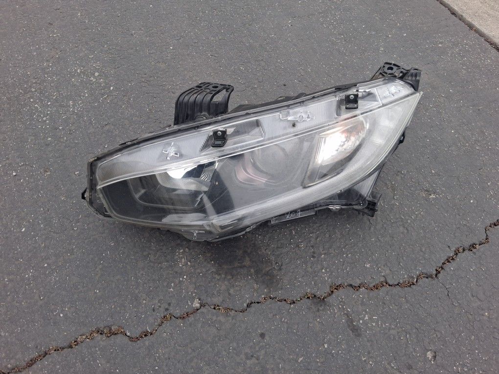Honda Civic Headlight 