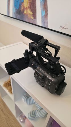 Sony FX6 Full-Frame Cinema Camera