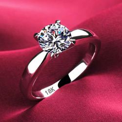 18k White Gold Engagement Ring With Box 