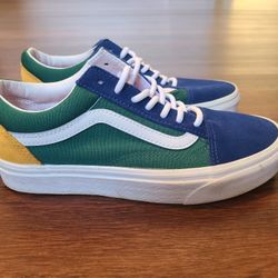 Vans  (Women 6.5, Men 5)