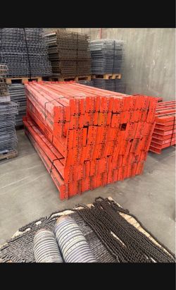 Pallet Racks For Sale Upright Beams in good condition