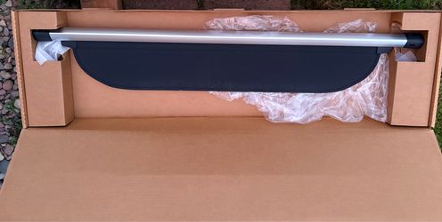 Subaru Impreza hatch cargo cover OEM