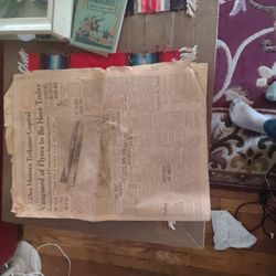 Des Moines Tribune  Capital 1928 Antique Register Newspaper  Man Goes To North Pole