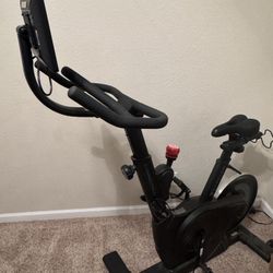 Echelon Connect EX-4S Spin Bike