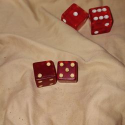 Vintage dice