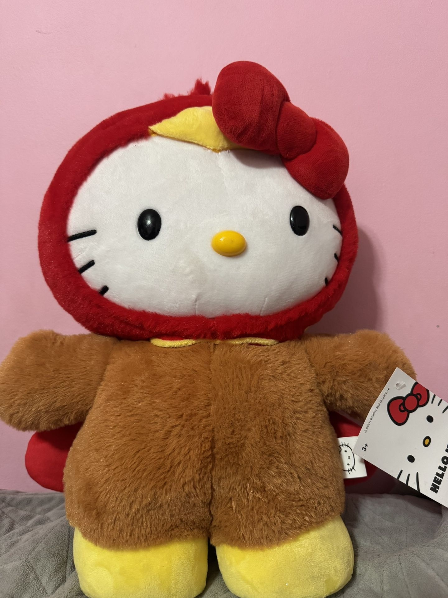 Hello Kitty Harvest greeter