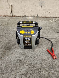 1000-Peak Amp Portable Jump Starter, 2.1A/10W USB Port, 12V outlet, 120 PSI Air Compressor