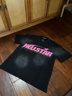 Hellstar Black & Pink Graphic T-Shirt With NFC – Size Large