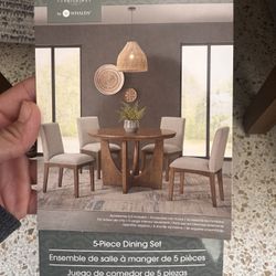 5 Piece Dining Set