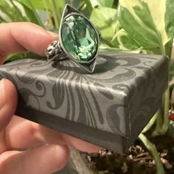 Green Gem Ring ( Unisex ) 