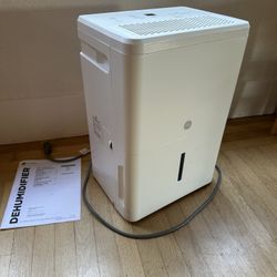 GE 22-Pint Dehumidifier – Model ADHL22LAW2 – Excellent Condition
