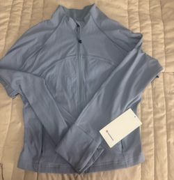Lululemon Chambray Size 12 Ribbed Nulu Cropped Define Jacket