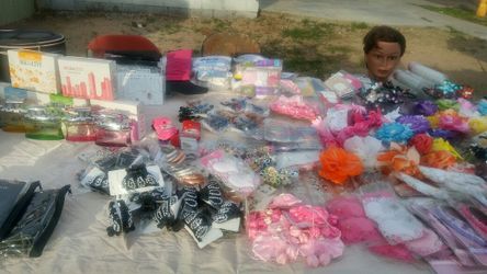 Mary Kay/ hair accessories/ perfumes/ makeup
