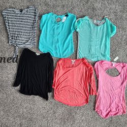 Womens Clothes Size Medium Tops And Shirts