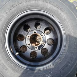 Good Treads 6 Lugs Fits A Toyota Tacoma Or Small Lug 6 Lug