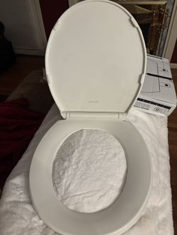 Toilet Seat 