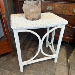 Vintage Side, Wicker Table